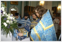 Богослужение в престольный праздник Градо-Хабаровского собора Успения Божией Матери (28 августа 2008 года)